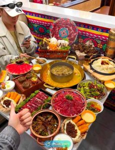 Đến Cửu Trại Câu ăn gì?