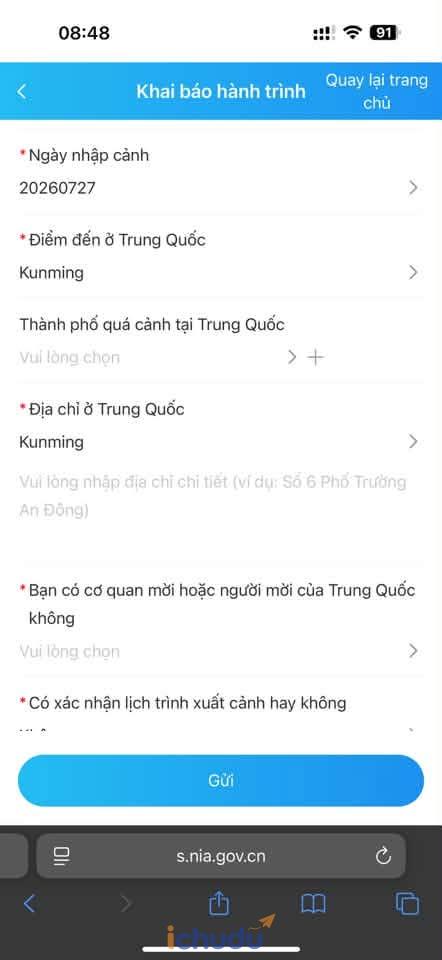 Chọn điểm đến trước, ô địa chỉ sẽ tự liên kết theo thành phố